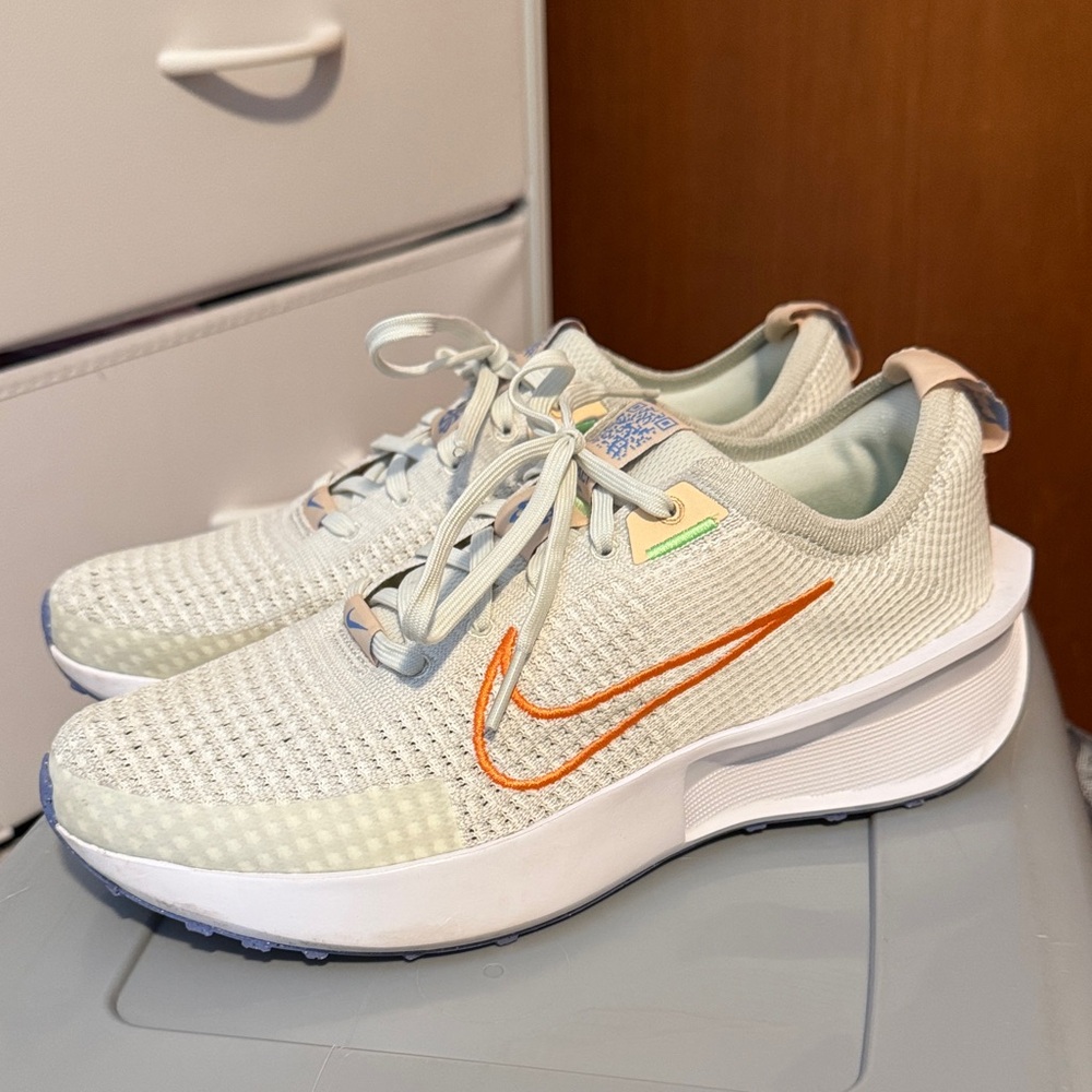 Nike Interact Run Sneakers